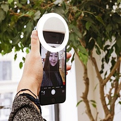 Вспышка для селфи - изображение 3 Вспышка для селфи - фото 3