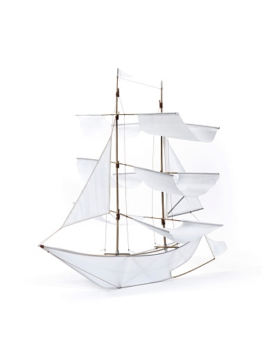 Игрушка "Летающий корабль"- изображение 1 Игрушка "Летающий корабль"- фото 1