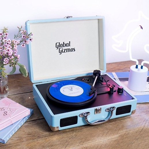 Ретро-проигрыватель в чемодане- фото 1